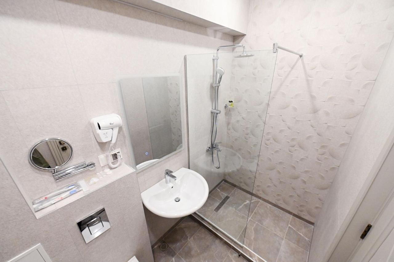 Prime Hotel Giumri Zewnętrze zdjęcie