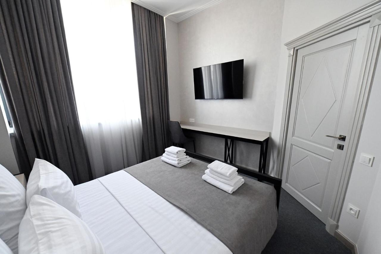 Prime Hotel Giumri Zewnętrze zdjęcie