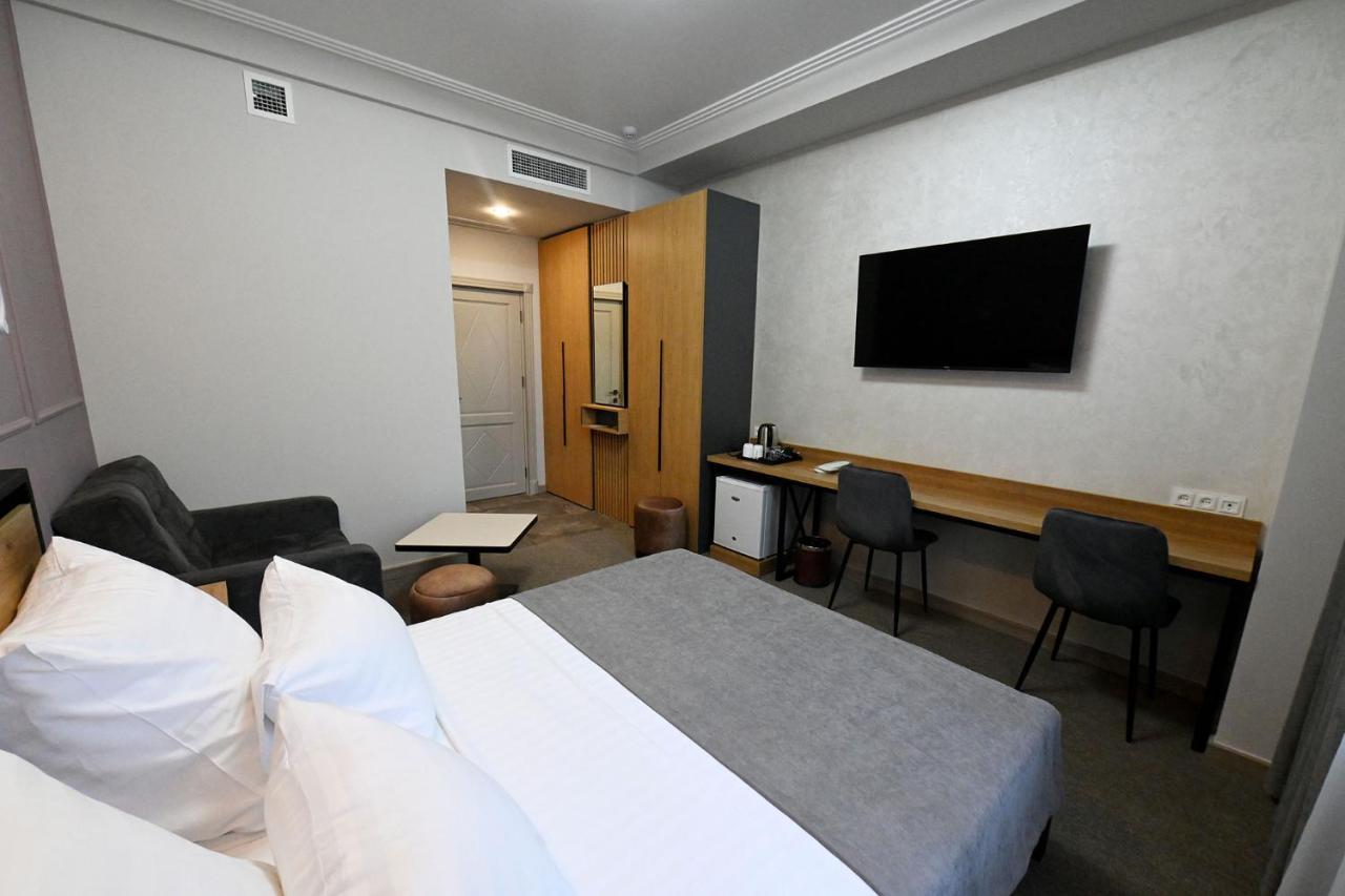 Prime Hotel Giumri Zewnętrze zdjęcie