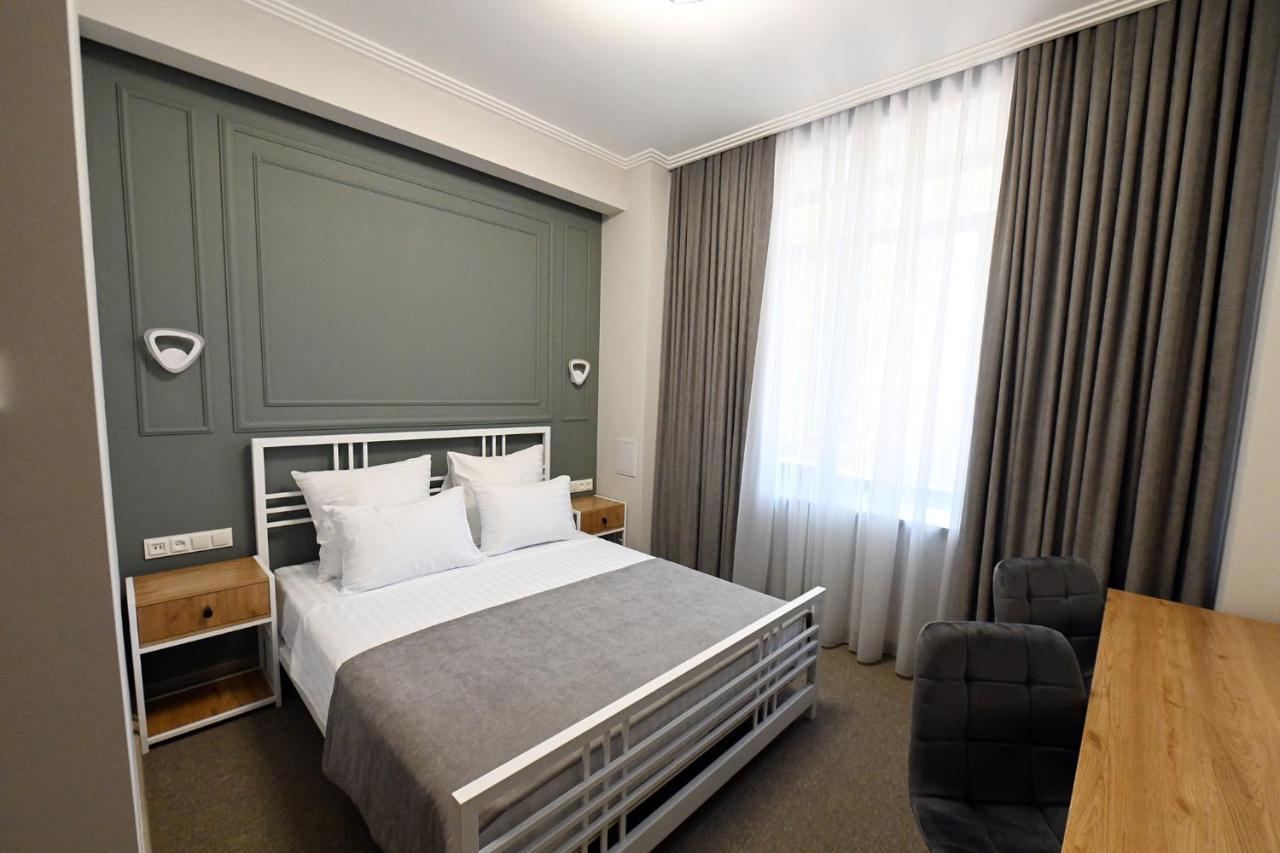 Prime Hotel Giumri Zewnętrze zdjęcie
